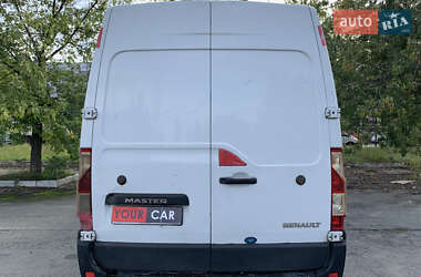 Грузовой фургон Renault Master 2016 в 