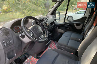 Грузовой фургон Renault Master 2016 в 