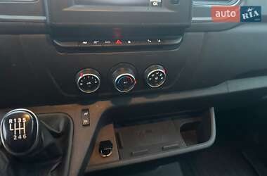 Грузовой фургон Renault Master 2020 в 