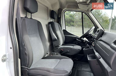 Грузовой фургон Renault Master 2020 в 