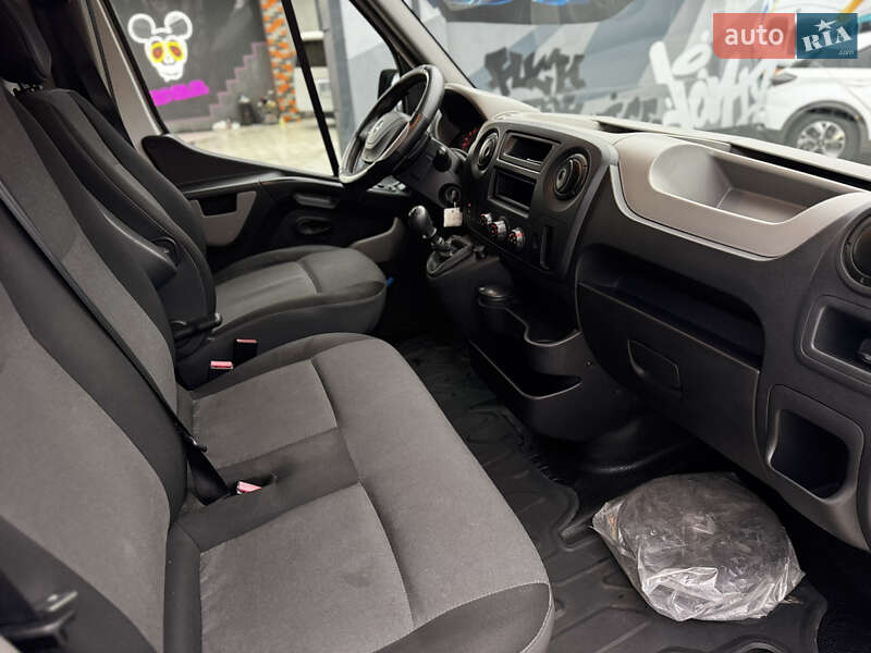 Грузовой фургон Renault Master 2017 в Житомире фото 30 Грузовой фургон Renault Master 2017 в Житомире