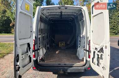 Грузовой фургон Renault Master 2016 в 