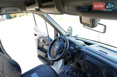 Микроавтобус грузовой (до 3,5т) Renault Master 2014 в 
