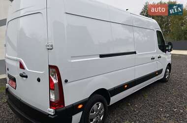 Грузовой фургон Renault Master 2022 в 