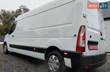Грузовой фургон Renault Master 2022 в 