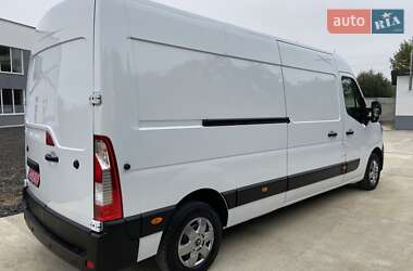 Грузовой фургон Renault Master 2022 в 