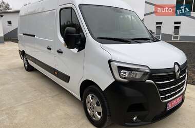 Грузовой фургон Renault Master 2022 в 