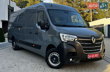 Грузовой фургон Renault Master 2022 в 