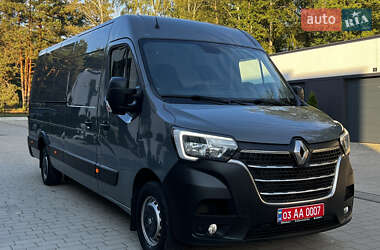 Грузовой фургон Renault Master 2022 в 