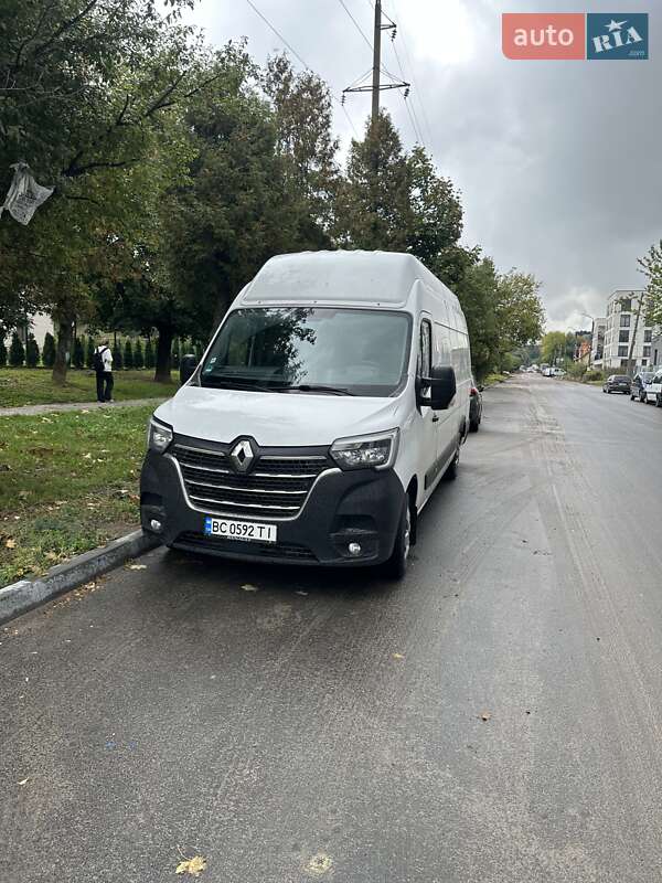 Грузовой фургон Renault Master 2020 в 