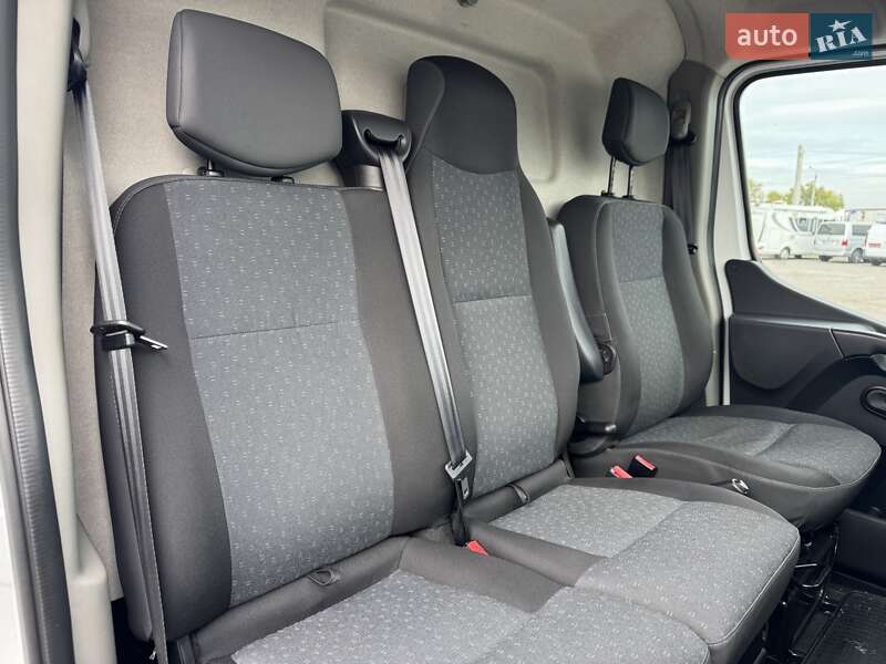 Грузовой фургон Renault Master 2020 в Ровно
