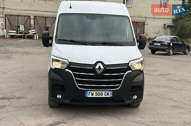 Грузовой фургон Renault Master 2021 в 