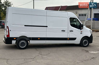 Грузовой фургон Renault Master 2021 в 