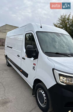 Грузовой фургон Renault Master 2021 в 