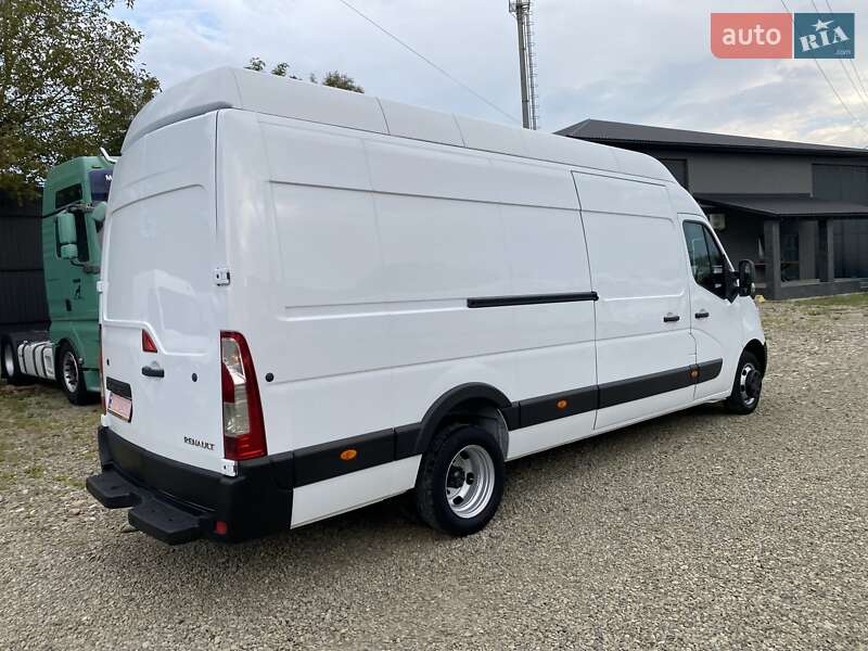 Грузовой фургон Renault Master 2019 в Хусте