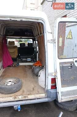 Грузовой фургон Renault Master 1990 в 
