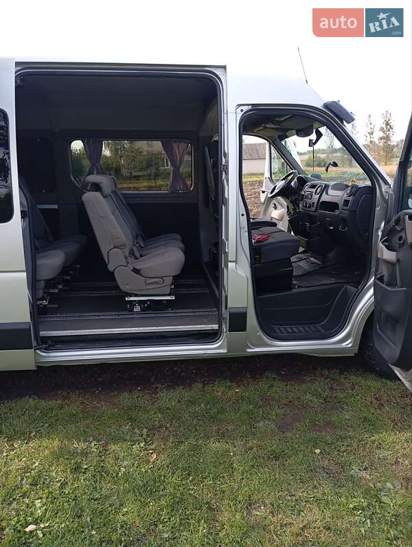 Микроавтобус Renault Master 2011 в Луцке