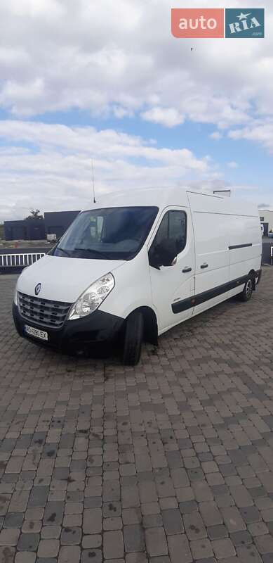 Грузовой фургон Renault Master 2014 в 