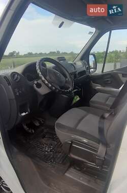 Грузовой фургон Renault Master 2014 в 
