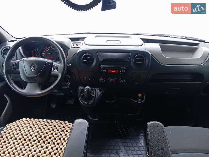 Тентованый Renault Master 2016 в Почаеве