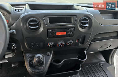 Мікроавтобус вантажний (до 3,5т) Renault Master 2018 в 
