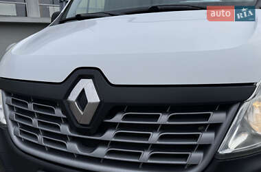 Грузовой фургон Renault Master 2019 в 