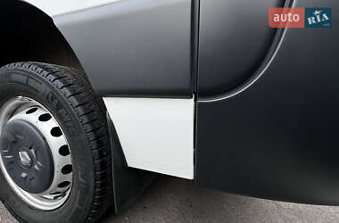 Грузовой фургон Renault Master 2019 в 