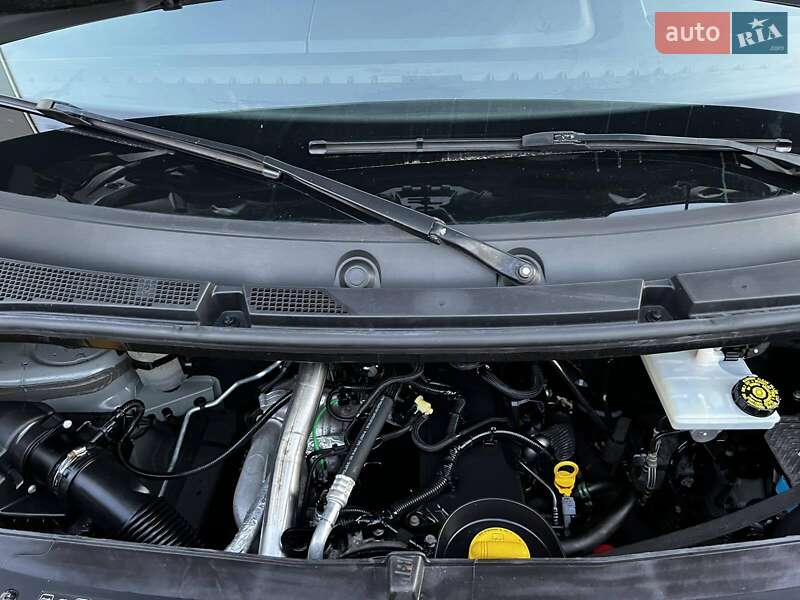 Грузовой фургон Renault Master 2023 в Киеве