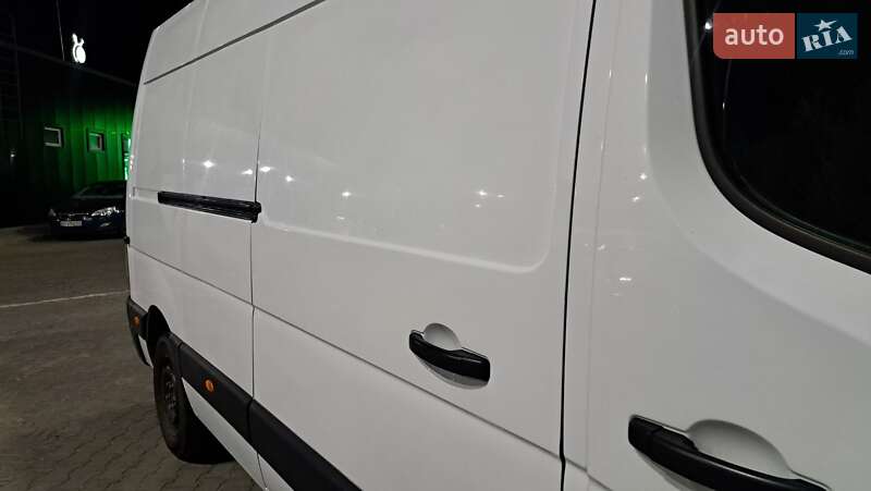 Вантажний фургон Renault Master 2013 в Ковелі