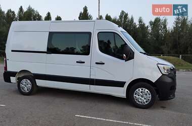 Грузовой фургон Renault Master 2020 в 