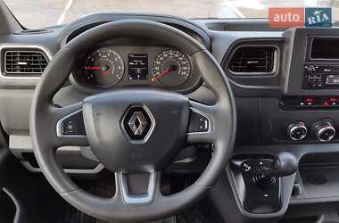 Грузовой фургон Renault Master 2020 в 