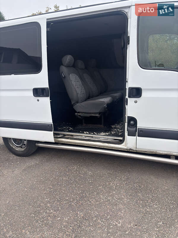 Мікроавтобус Renault Master 2007 в Костопілі