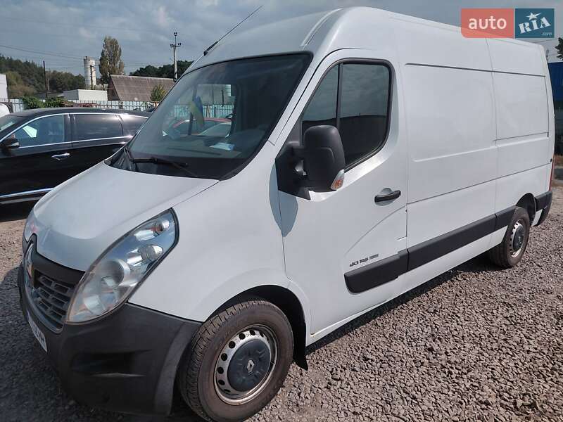 Грузопассажирский фургон Renault Master 2016 в 