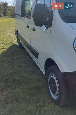 Грузовой фургон Renault Master 2011 в 