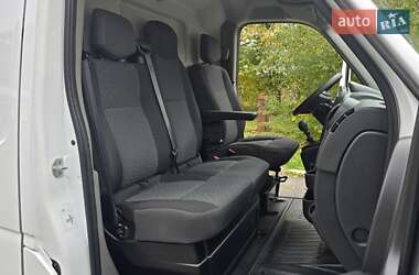 Грузовой фургон Renault Master 2018 в 