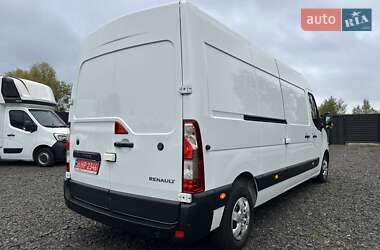 Грузовой фургон Renault Master 2022 в 