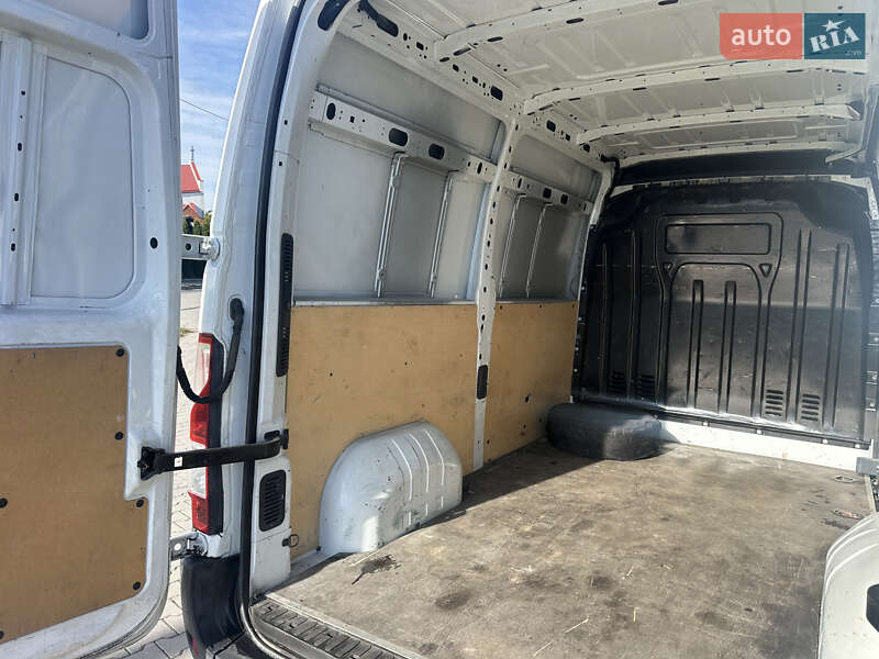 Грузовой фургон Renault Master 2016 в Хмельницком