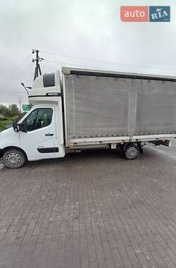 Грузовой фургон Renault Master 2013 в Городенке