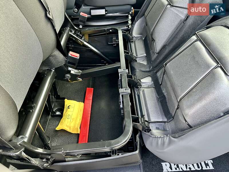 Грузовой фургон Renault Master 2021 в Дубно