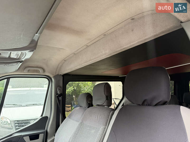 Микроавтобус Renault Master 2016 в Львове