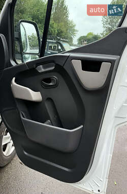 Микроавтобус Renault Master 2016 в 