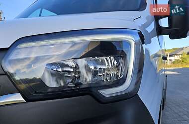 Грузовой фургон Renault Master 2022 в 