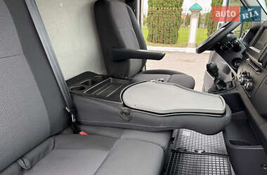 Грузовой фургон Renault Master 2022 в 