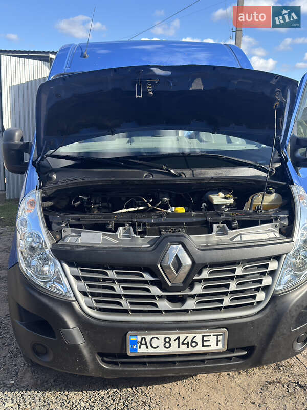 Микроавтобус Renault Master 2016 в Старой Выжевке