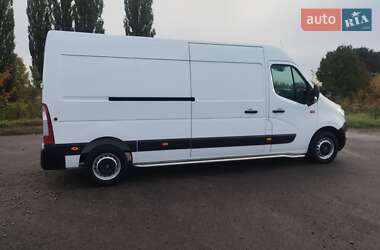 Грузовой фургон Renault Master 2018 в 