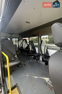 Микроавтобус Renault Master 2016 в Львове