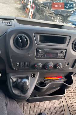 Микроавтобус грузовой (до 3,5т) Renault Master 2016 в 