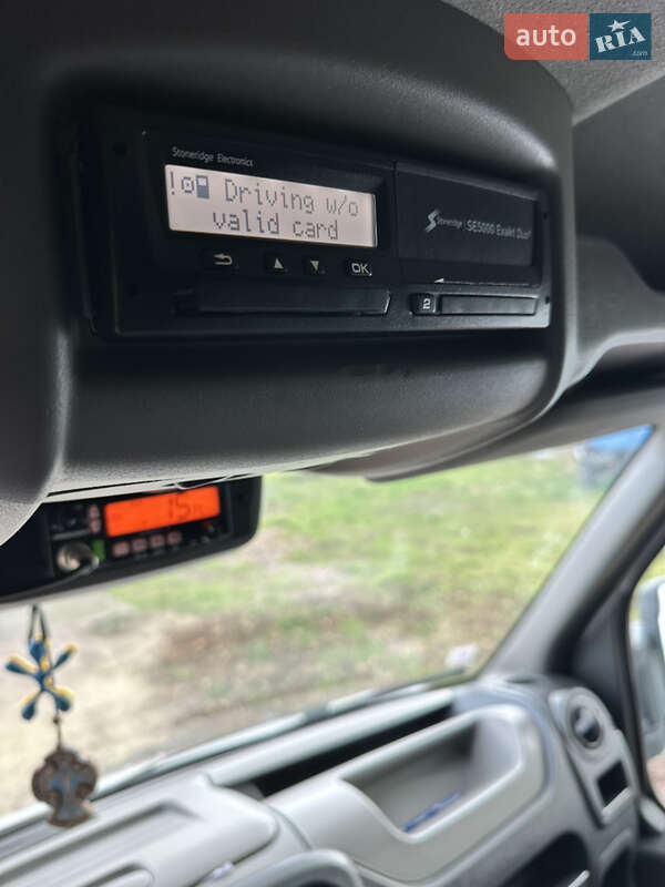 Эвакуатор Renault Master 2013 в Житомире фото 16 Эвакуатор Renault Master 2013 в Житомире