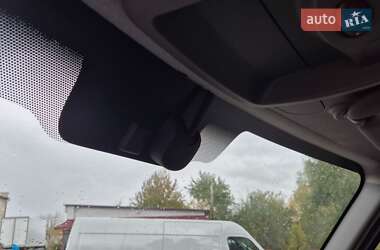 Вантажний фургон Renault Master 2018 в  фото 25 Вантажний фургон Renault Master 2018 в