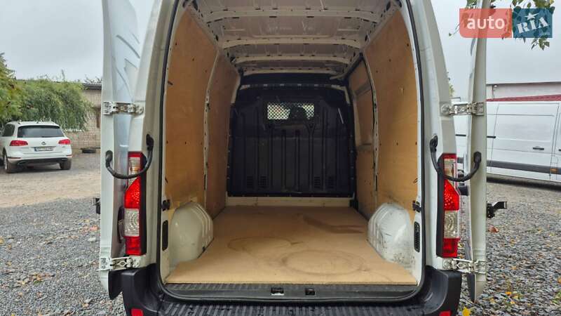Грузовой фургон Renault Master 2018 в Бердичеве